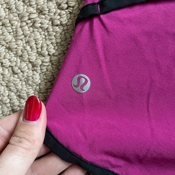 Lululemon Speed Up Low Rise Lined Short 2.5” - Picture 5 of 5